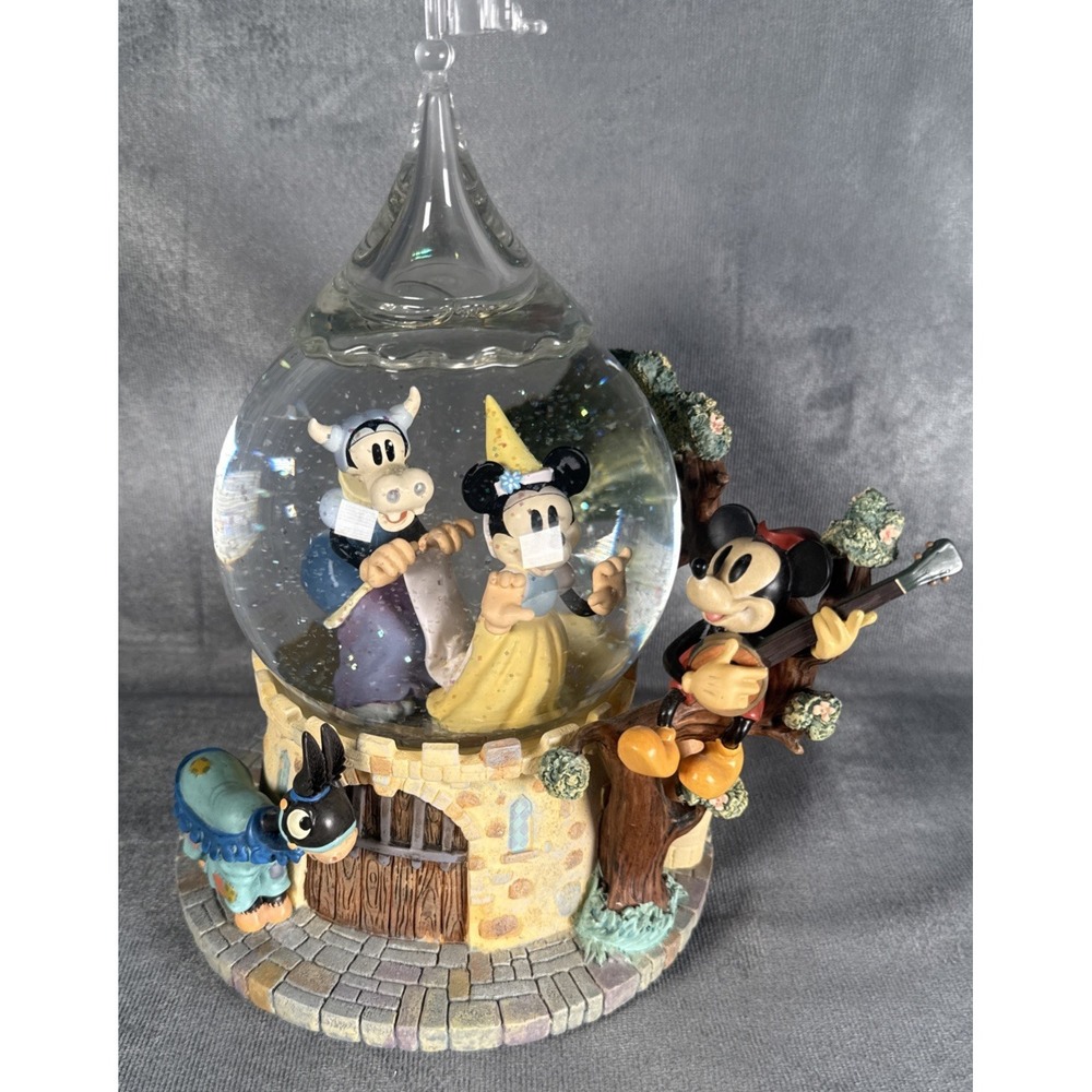 Disney Store Snow Globe Minnie's Yoo Hoo Mickey Mouse Ye Olden‎ Days